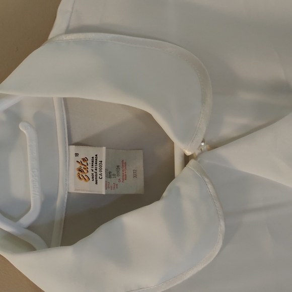 Beautiful pirate blouse - Picture 3 of 5